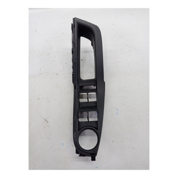 Moldura Botão Vidro Dianteiro Esquerdo Ford Fiesta 2018