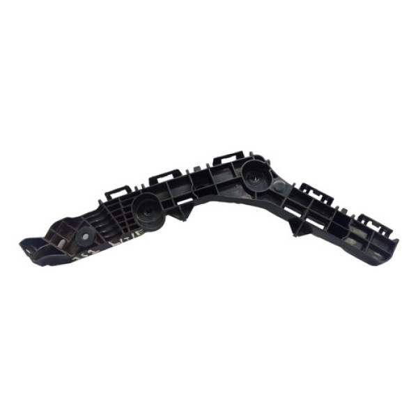 Guia Parachoque Traseiro Esquerdo Corolla Cross 2.0 2022