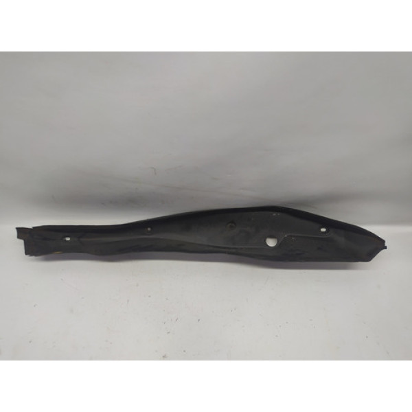 Acabamento Paralama Esquerdo C200 Kompressor 2008 1.8