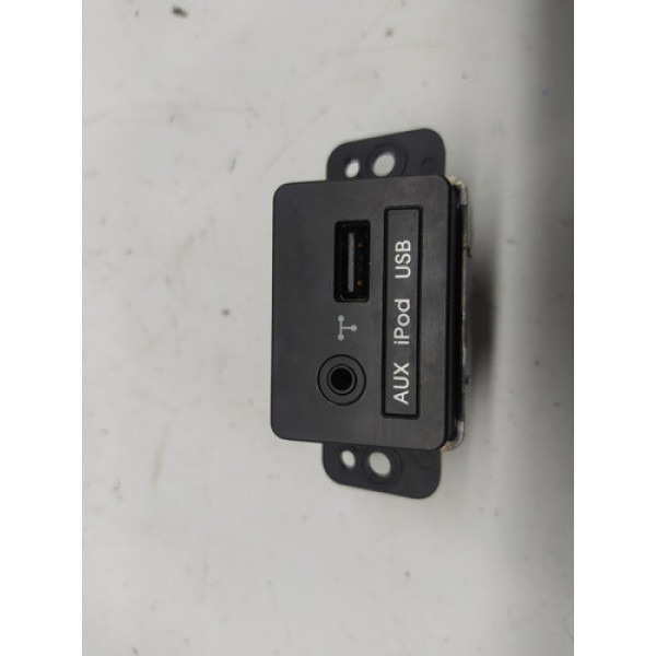 Botão Usb Auxiliar Kia Sorento 2012 2.4 Aut