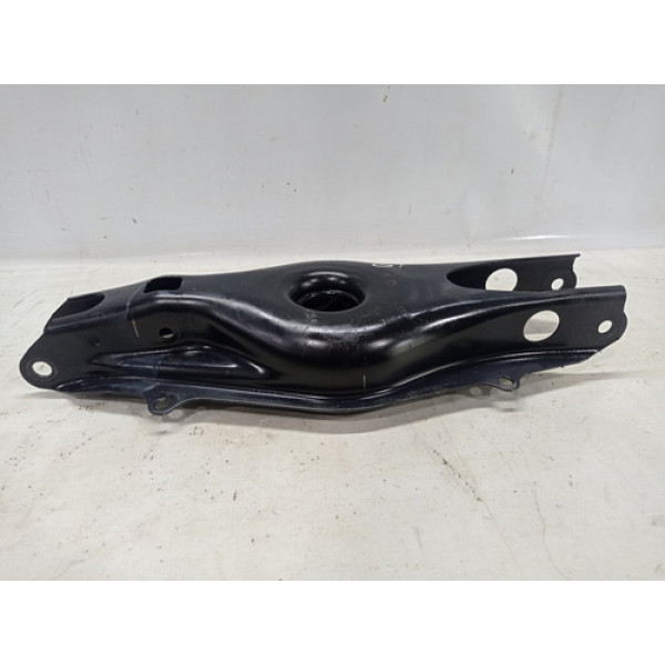 Bandeja Suspensão Traseira Direita Mercedes C180 1.8 2012