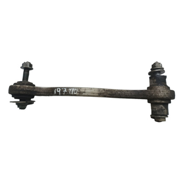 Braço Superior Traseiro Direito C180 Kompressor 2011 1.6 Aut