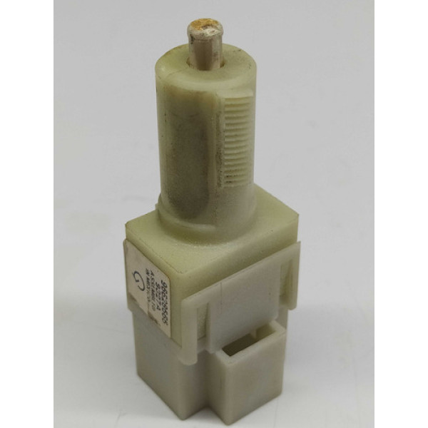 Interruptor Pedal Gm Captiva 3.6 2010