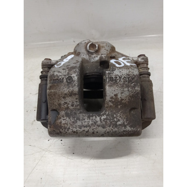 Pinça Dianteira Esquerda C200 Kompressor 2008