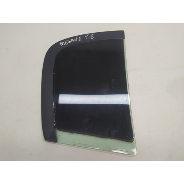Vidro Fixo Lateral Traseiro Direito Megane 2008