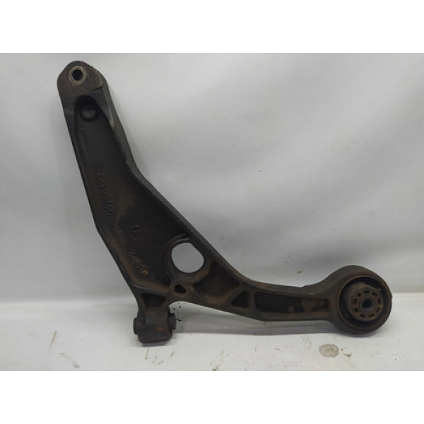 Bandeja Suspensão Dianteira Esquerda Fiat Freemont 2.4 2012