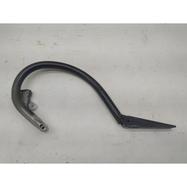 Braço Esquerdo Tampa Traseira C200 Kompressor 2008 1.8