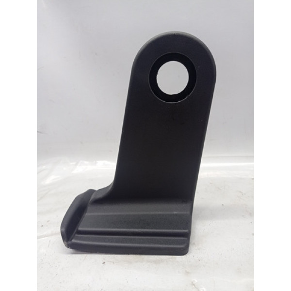 Acabamento Suporte Banco Traseiro Nissan Kicks 2022