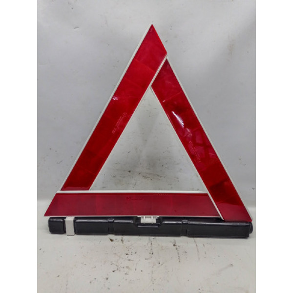 Triângulo Sinalização Segurança Fiat Toro 2020 1.8 