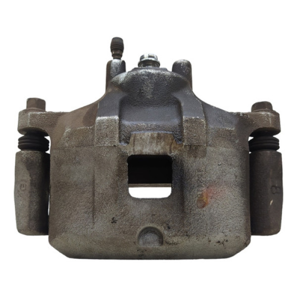 Pinça Dianteiro Direito Mitsubishi Outlander 2022 2.0 Aut