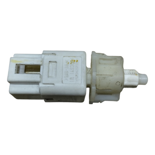 Sensor Interruptor Pedal Nissan Kicks 2022 1.6 Aut