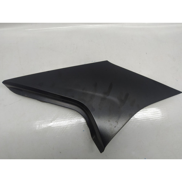 Acabamento Externo Coluna Traseira Nissan Kicks 1.6 2018