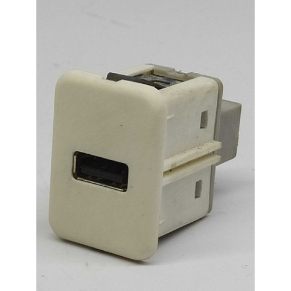 Tomada Auxiliar Usb Gm Captiva 2011