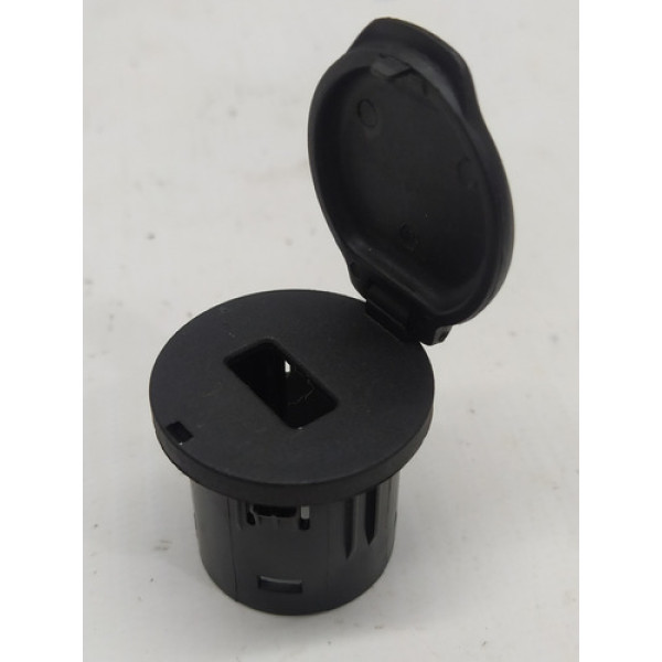 Tomada Usb Auxiliar Mitsubishi Lancer 2012 2.0 Aut