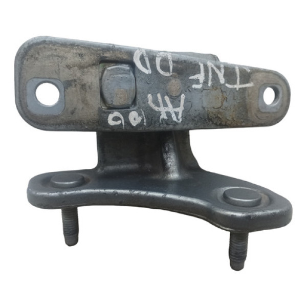 Dobradiça Inferior Dianteira Direita C180 Cgi 2011 1.8 Aut