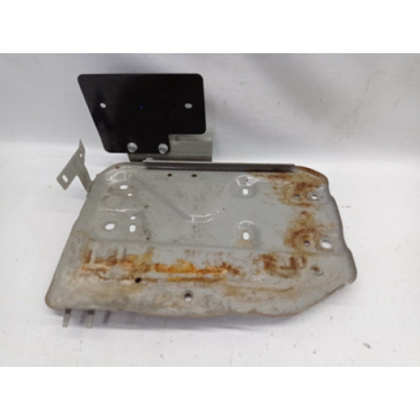 Caixa Suporte Bateria Nissan Kicks 2017