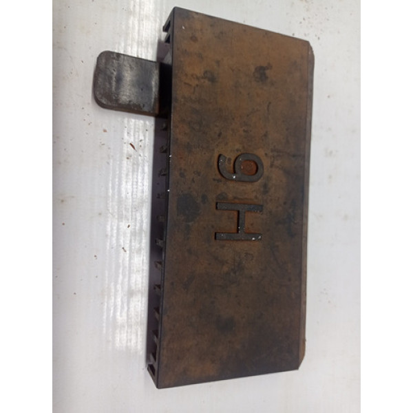 Acabamento Moldura Volkswagen Amarok 2014 2h0919112