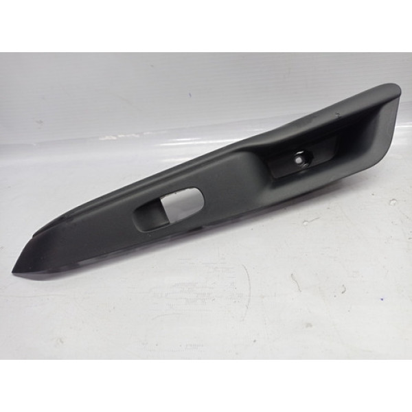 Moldura Botão Vidro Elétrico Traseiro Esquerdo Kicks 2022