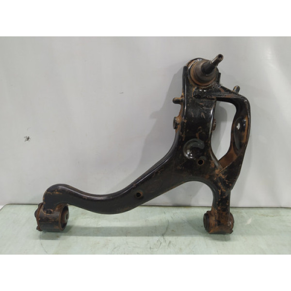 Bandeja Inferior Dianteira Direita Discovery 4 2010 Diesel