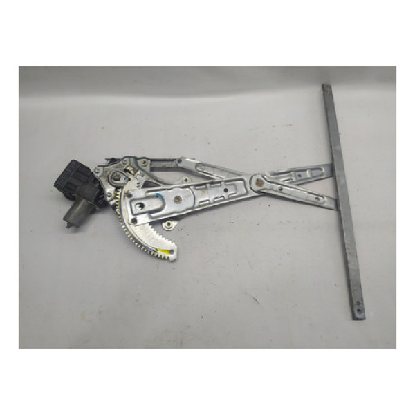 Máquina De Vidro Dianteiro Direito Kicks 2017 1.6 Aut