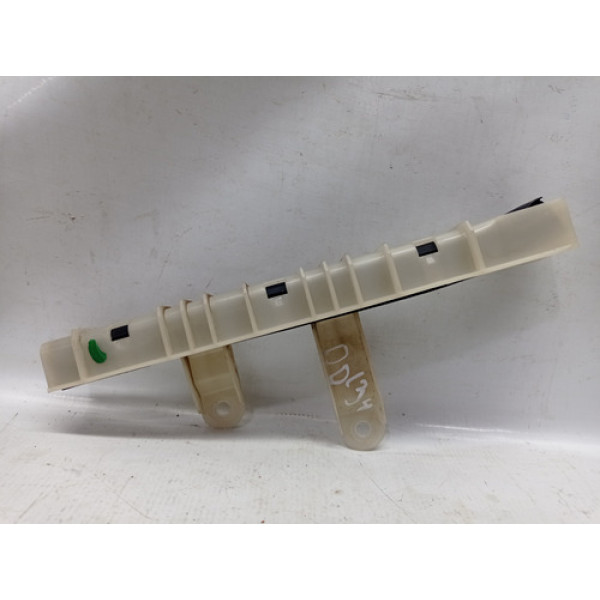 Guia Vidro Porta Dianteira Direita Fiat Toro 2020 2.4 