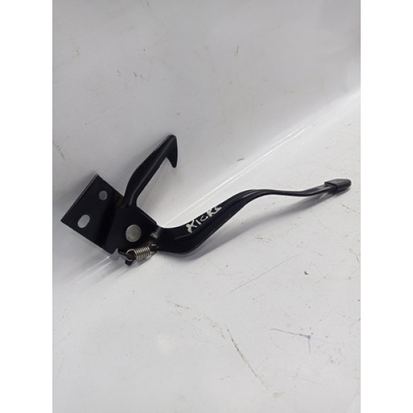 Abertura Capô Nissan Kicks Sense 1.6 2022