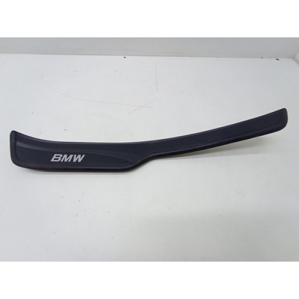 Soleira De Porta Traseira Esquerda Bmw 320i 2006 