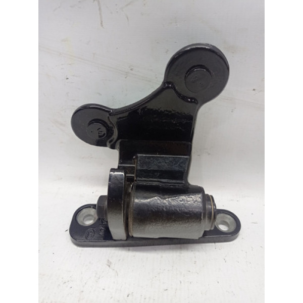 Dobradiça Inf Traseira Direita Mercedes C200 K 2008 1.8