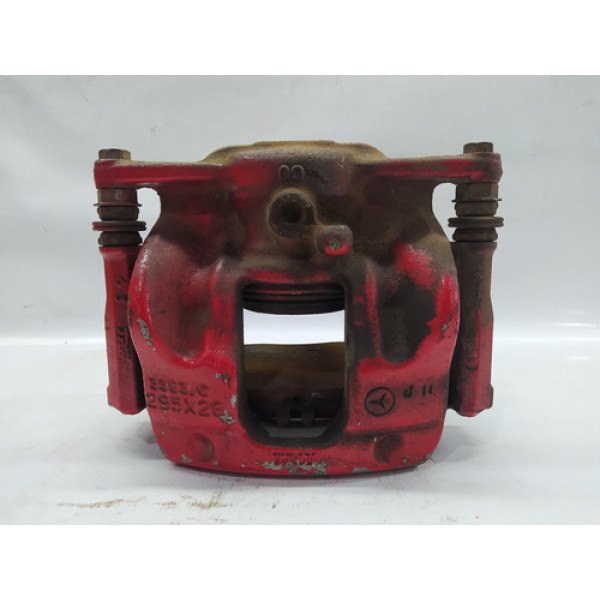 Pinça Dianteira Direita Mercedes Cla 200 1.6 2016 