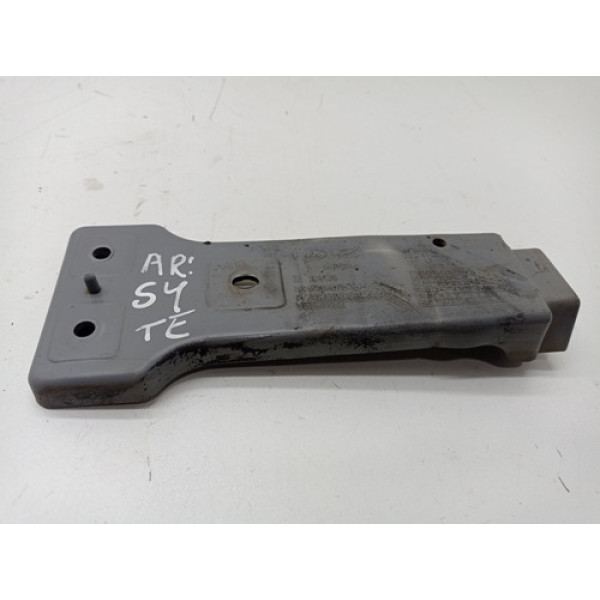 Suporte Traseiro Esquerdo Parachoque Sorento 2009 