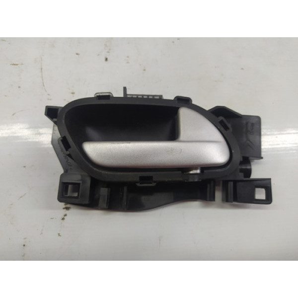 Maçaneta Interna Dianteira Direita Peugeot 208 1.6 2017