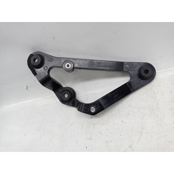 Suporte Da Bomba Elétrica Audi A3 2019