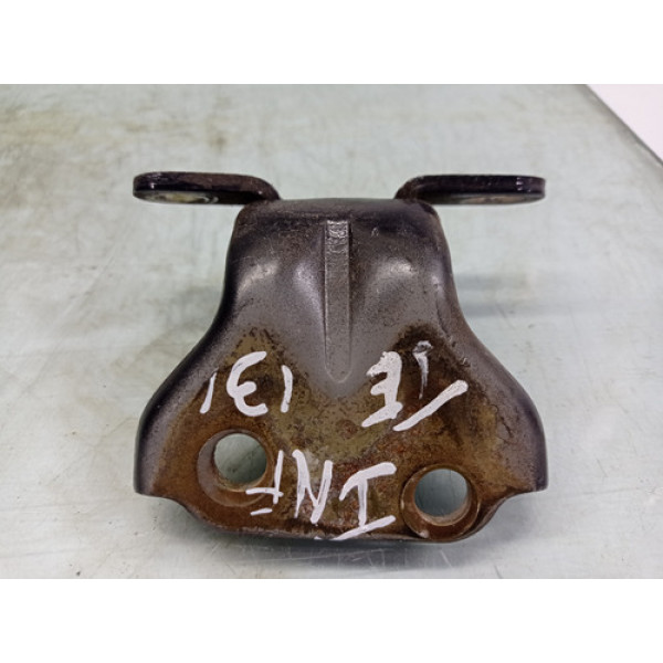 Dobradiça Inferior Traseira Esquerda Jac J6 2011 2.0 