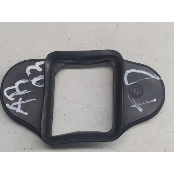 Guarnição Limitador Porta Traseiro Esquerdo Bmw 320i 2006