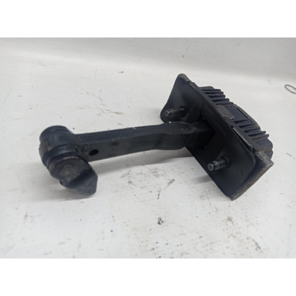 Limitador Dianteiro Direito Freelander 2 2009 3.2