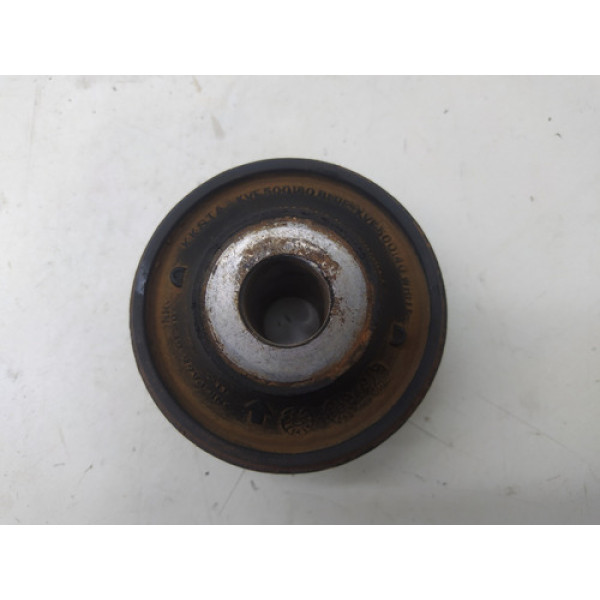 Bucha Do Quadro Chassi Discovery 4 2010 3.0 Diesel