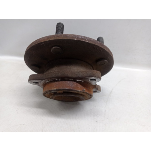 Cubo De Roda Traseiro Direito Dodge Journey 2010 2.7