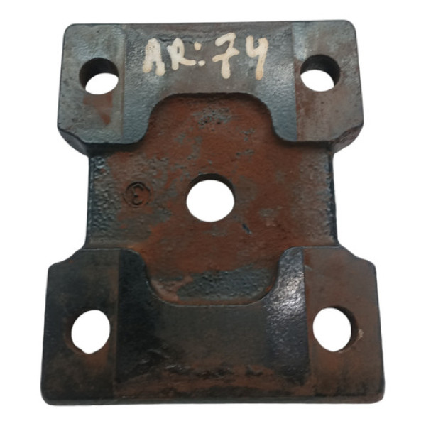 Suporte Presilha Feixe Mola Vw Amarok 2014 Diesel 2.0