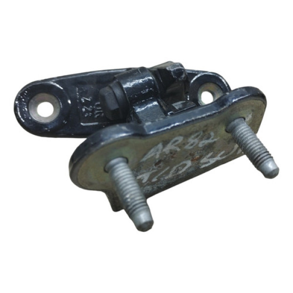 Dobradiça Superior Traseira Direita Mercedess C180 2011 1.8