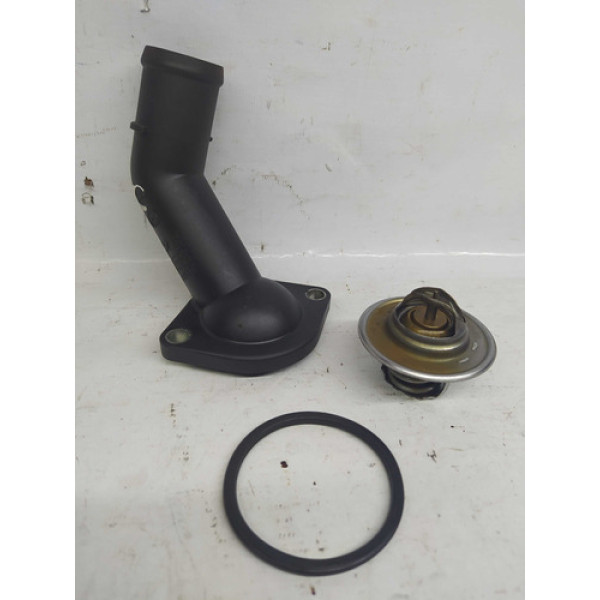 Carcaça Válvula Termostática Jetta 2.0 8v 2015 06a121 121c