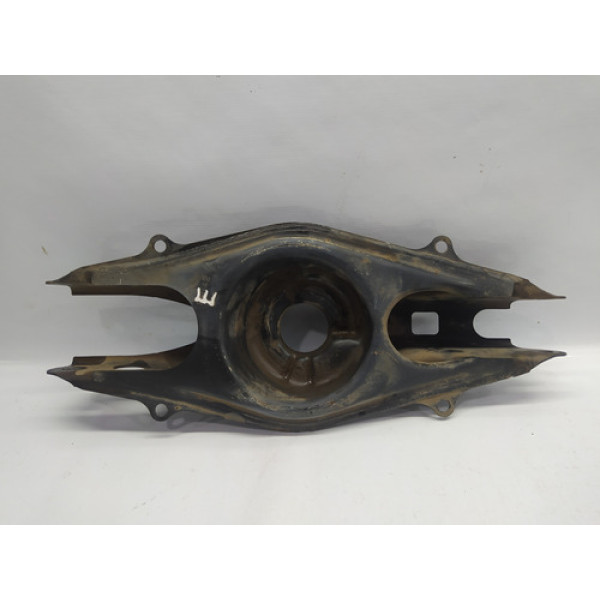 Bandeja Balança Traseira Esquerda C200 Cgi 2014 1.8 Aut