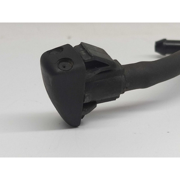 Brucutu Esguicho Limpador Parabrisas Gm Captiva 2010