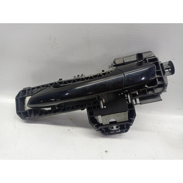 Maçaneta Externa Traseira Esquerda C180 1.6 2013