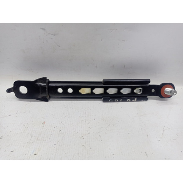 Trilho Regulagem Cinto Dianteiro Direito Veracruz 2007 3.8 