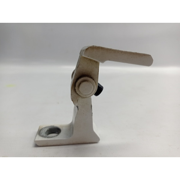 Dobradiça Inferior Porta Dianteira Direita Audi A4 2013 2.0