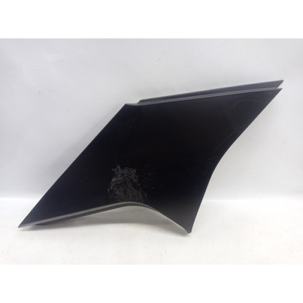 Acabamento Coluna Direita Traseira Nissan  Kicks 2020 1.6