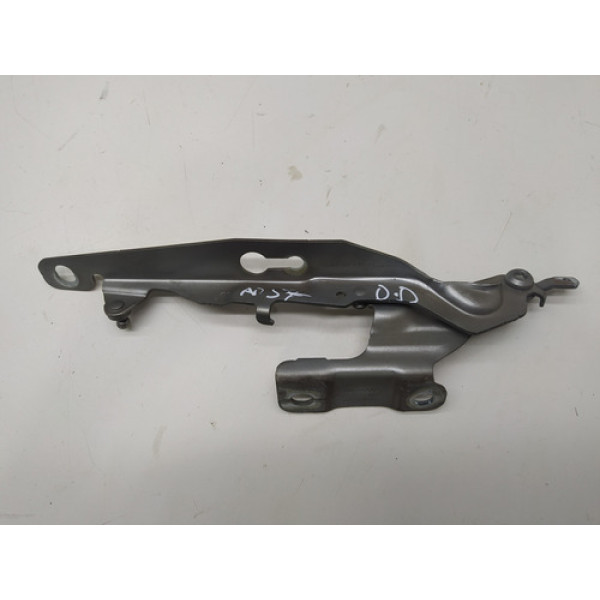 Dobradiça Direita Capô Volvo Xc60 T5 2011 2.0