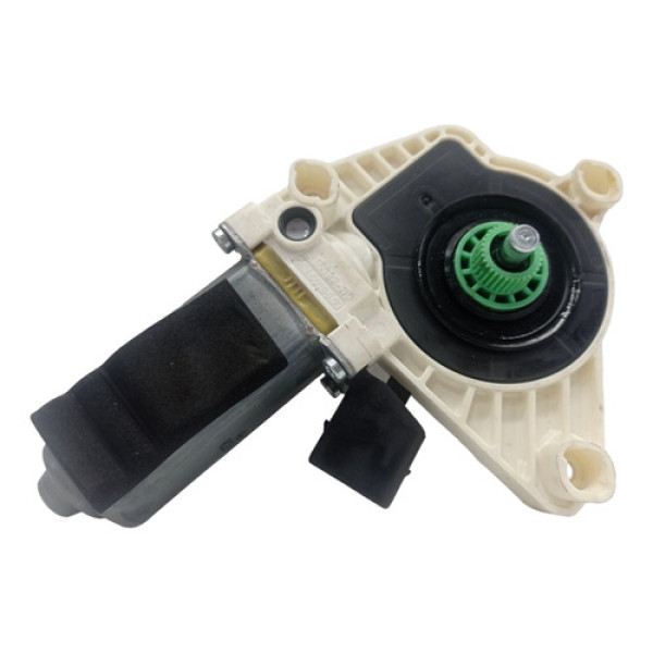 Motor Máquina Vidro Dianteiro Direito Cla 200 1.6 Turbo 2016