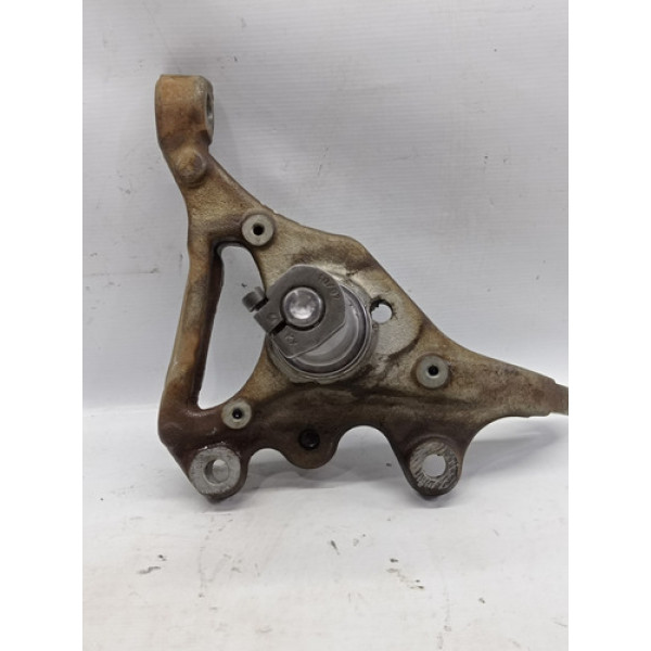 Montante Manga De Eixo Dianteira Esquerda C200 2008 1.8