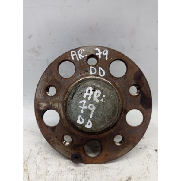 Cubo De Roda Dianteiro Direito C200 Kompressor 2008 1.8